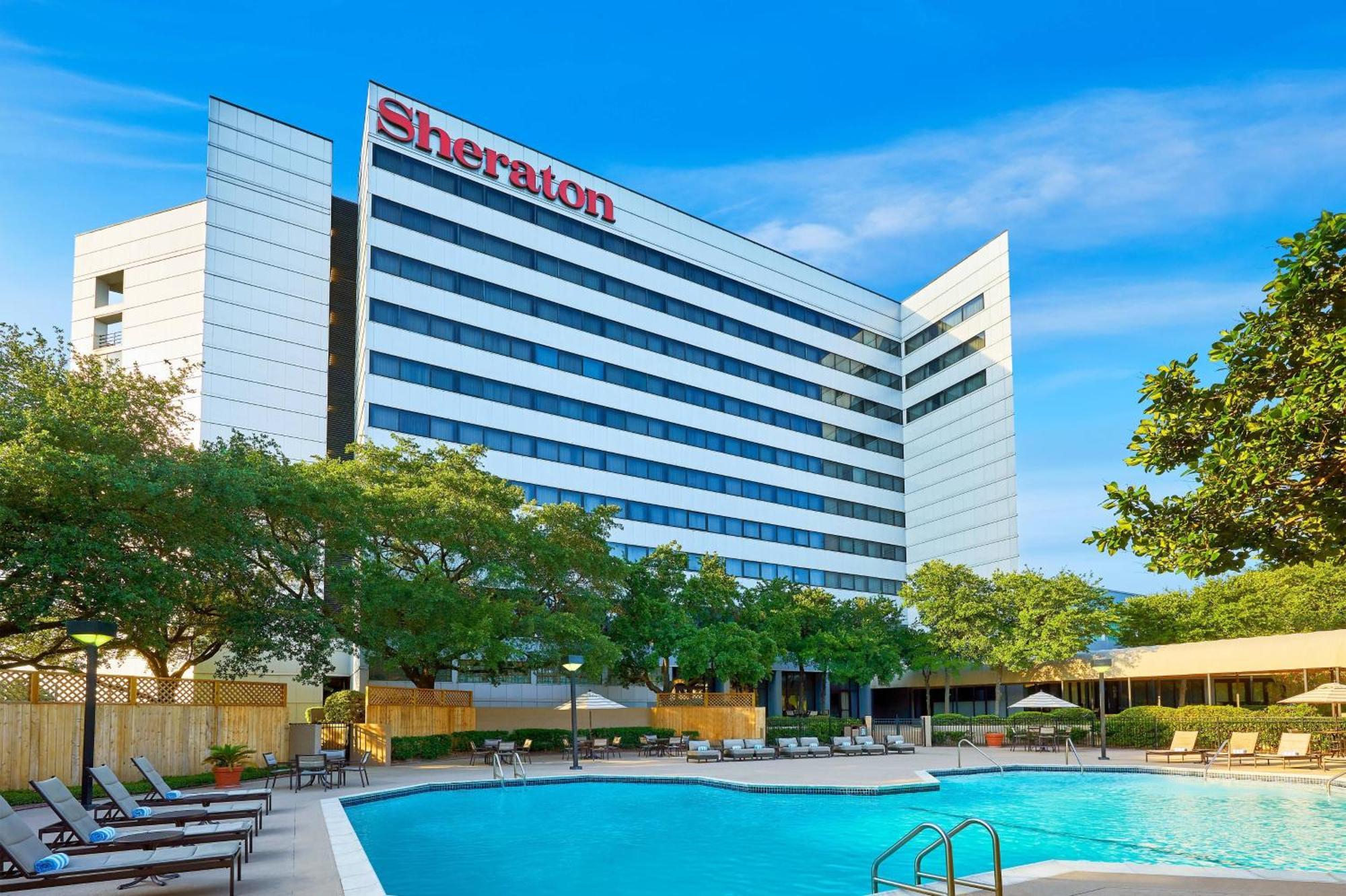 Hotel Sheraton North At George Bush Intercontinental 4*